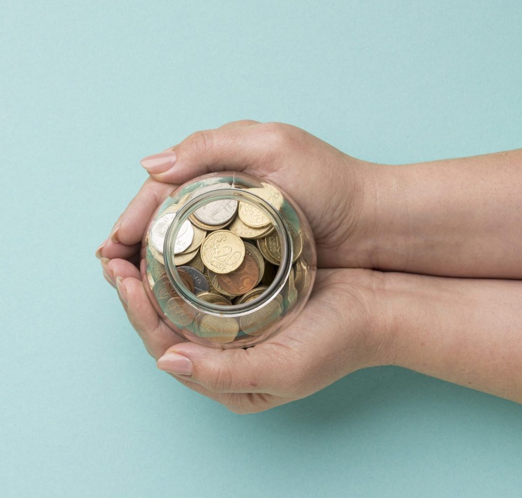 coins-glass-jar